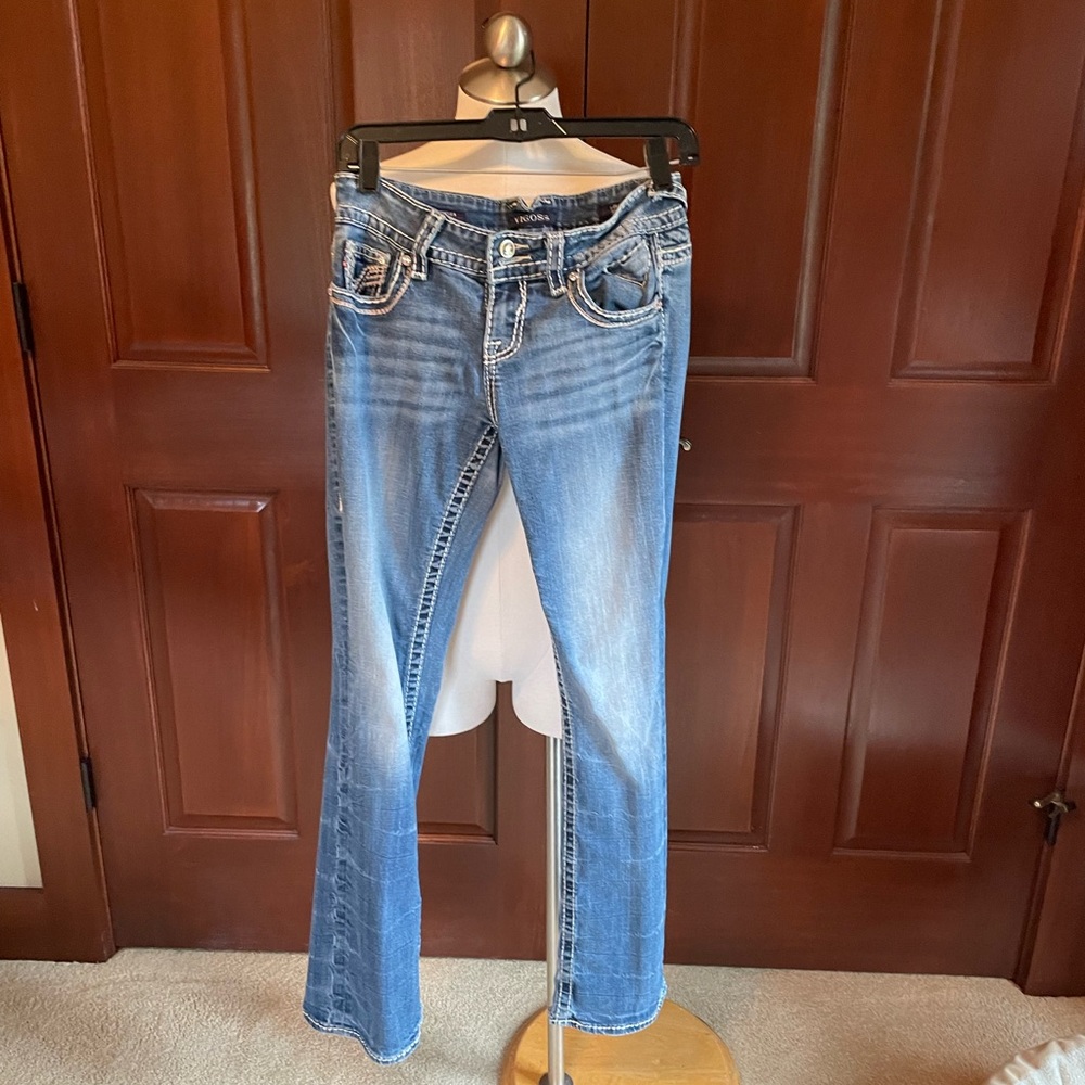 Ladies VIGOSS Chelsea slim boot jean. Size 3/4 Length 33. Mid rise.